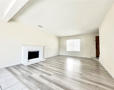 520 E Graves Avenue - Photo Thumbnail 14