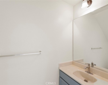 520 E Graves Avenue - Photo Thumbnail 10