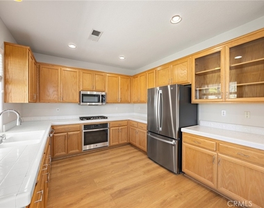 720 Camino Del Sol - Photo Thumbnail 16