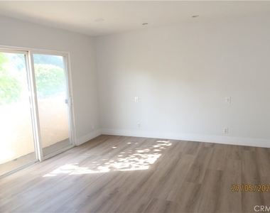 1064 S Garfield - Photo Thumbnail 7