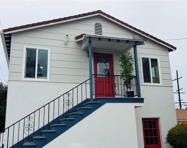 9729 W Live Oak Avenue - Photo Thumbnail 1