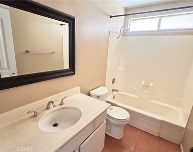 13821 Ramsdell - Photo Thumbnail 9