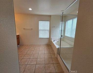 29208 Broken Arrow Way - Photo Thumbnail 52