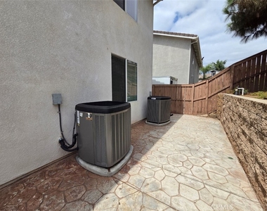 29208 Broken Arrow Way - Photo Thumbnail 19