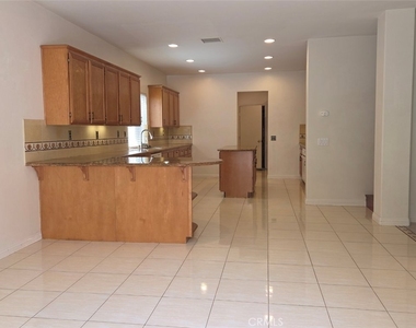 29208 Broken Arrow Way - Photo Thumbnail 21