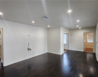 15709 Devonshire - Photo Thumbnail 7