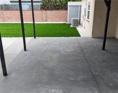 15709 Devonshire - Photo Thumbnail 2