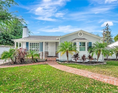 22907 Leonora Dr - Photo Thumbnail 46