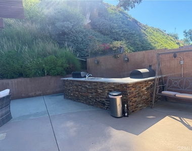1742 Rudell - Photo Thumbnail 27