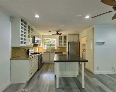 7049 Semrad Road - Photo Thumbnail 12