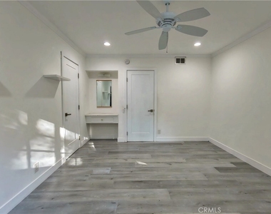 7049 Semrad Road - Photo Thumbnail 15