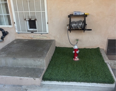 6250 Aura Avenue - Photo Thumbnail 58