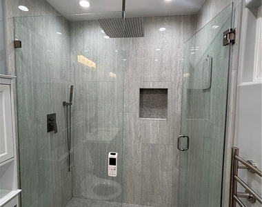 6250 Aura Avenue - Photo Thumbnail 42