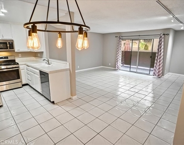 7005 Jordan Avenue - Photo Thumbnail 3