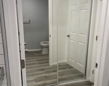 4971 Topanga Canyon Boulevard - Photo Thumbnail 15