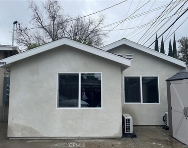4971 Topanga Canyon Boulevard - Photo Thumbnail 18