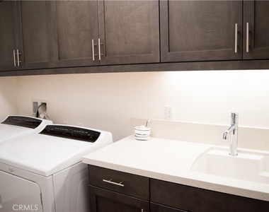 12705 W Bluff Creek Drive - Photo Thumbnail 11