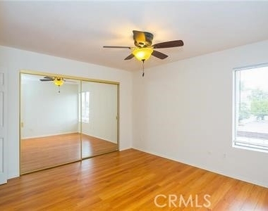 700 W La Veta Avenue - Photo Thumbnail 7