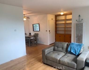 744 W 33rd - Photo Thumbnail 17