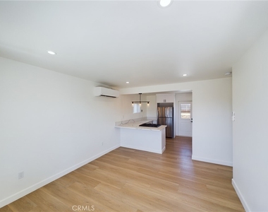 3254 Jemez Drive - Photo Thumbnail 2