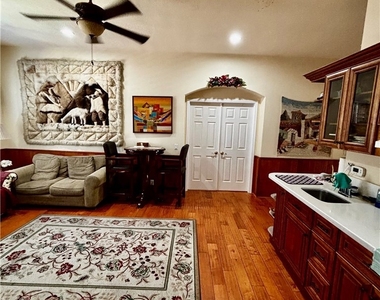 7533 E Endemont Court - Photo Thumbnail 18