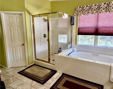 7533 E Endemont Court - Photo Thumbnail 9