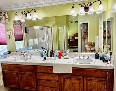 7533 E Endemont Court - Photo Thumbnail 8