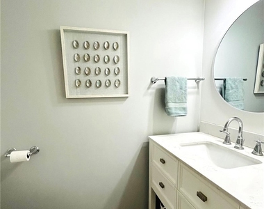 446 Vista Roma - Photo Thumbnail 25