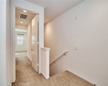 5931 Spring - Photo Thumbnail 4
