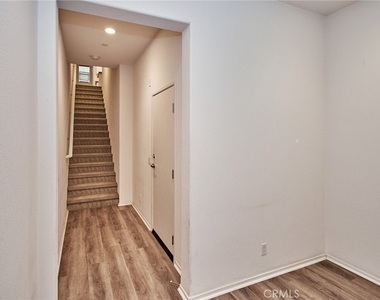 5931 Spring - Photo Thumbnail 2