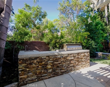 23 Regents - Photo Thumbnail 22