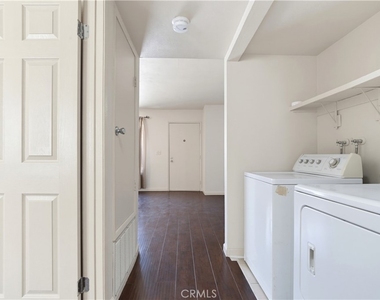 1067 S Citron - Photo Thumbnail 13