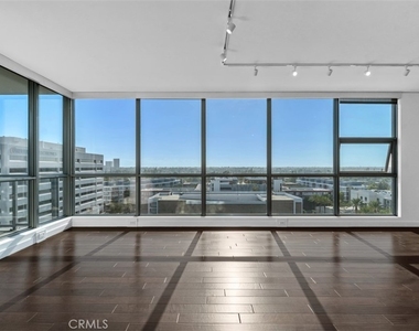 9 Macarthur Pl - Photo Thumbnail 2