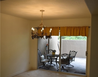 717 S.glenhurst Drive - Photo Thumbnail 9