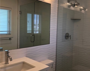 1505 Palm Avenue - Photo Thumbnail 36