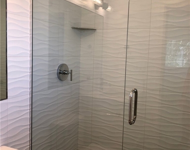 1505 Palm Avenue - Photo Thumbnail 37