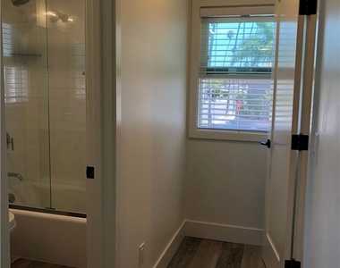 1505 Palm Avenue - Photo Thumbnail 21