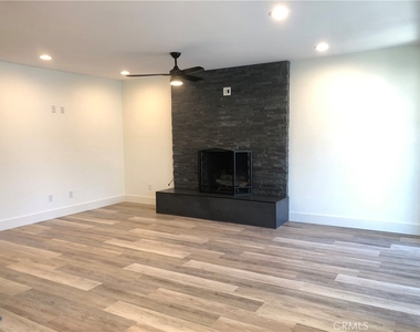 1505 Palm Avenue - Photo Thumbnail 10