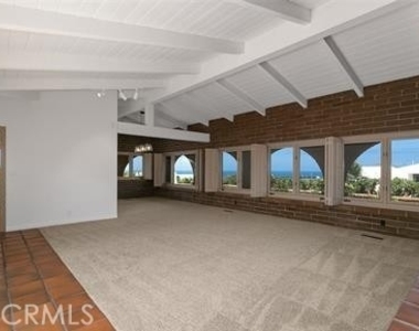 15 Monarch Bay Drive - Photo Thumbnail 4