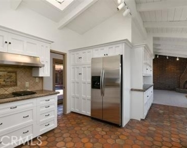 15 Monarch Bay Drive - Photo Thumbnail 10