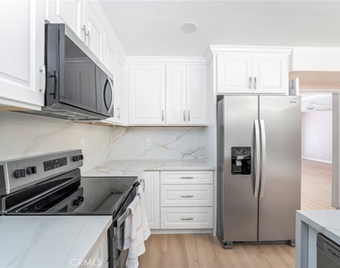 19751 Oceanaire Circle - Photo Thumbnail 14