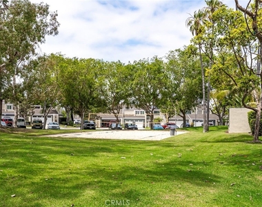 19751 Oceanaire Circle - Photo Thumbnail 36