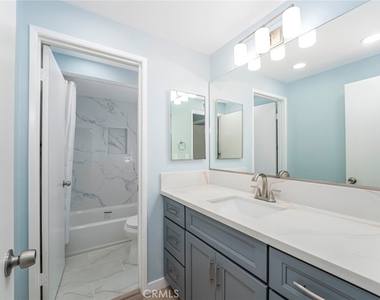 19751 Oceanaire Circle - Photo Thumbnail 25