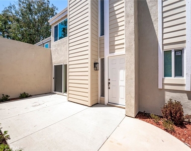19751 Oceanaire Circle - Photo Thumbnail 4