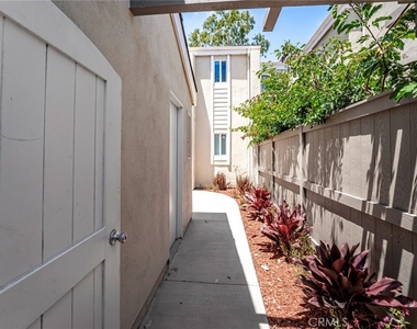 19751 Oceanaire Circle - Photo Thumbnail 3