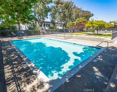 19751 Oceanaire Circle - Photo Thumbnail 37