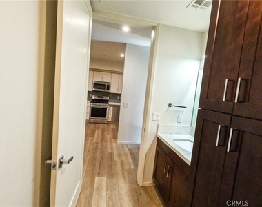 2006 S Corning Street - Photo Thumbnail 11