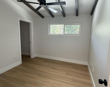 4397 Cartagena Drive - Photo Thumbnail 18