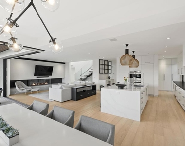 216 Ocean St. - Photo Thumbnail 27