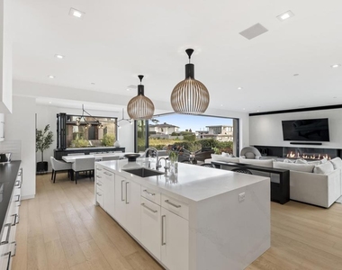 216 Ocean St. - Photo Thumbnail 7